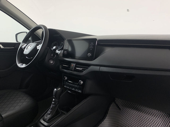 SKODA Rapid 1.6, 2021 года, Автоматическая, БЕЛЫЙ