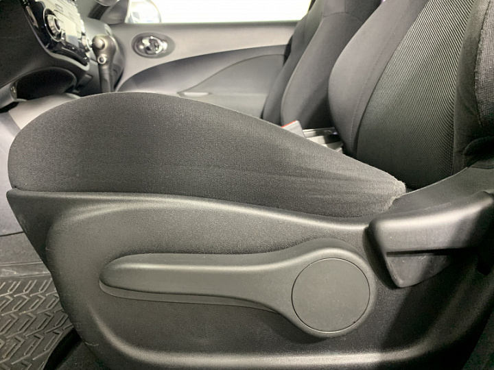 NISSAN Juke 1.6, 2013 года, Вариатор, ЧЕРНЫЙ