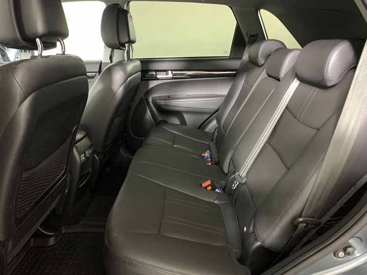 KIA Sorento 2.4, 2015 года, Автоматическая, Зеленый