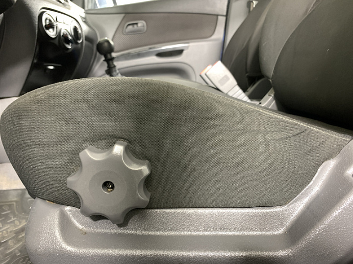 KIA Rio 1.4, 2010 года, Механика, СИНИЙ