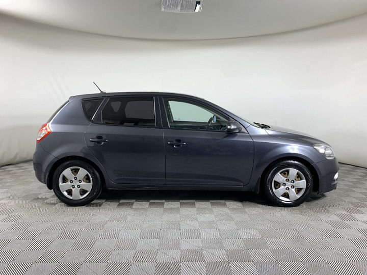 KIA Ceed 1.6, 2011 года, Автоматическая, Серый