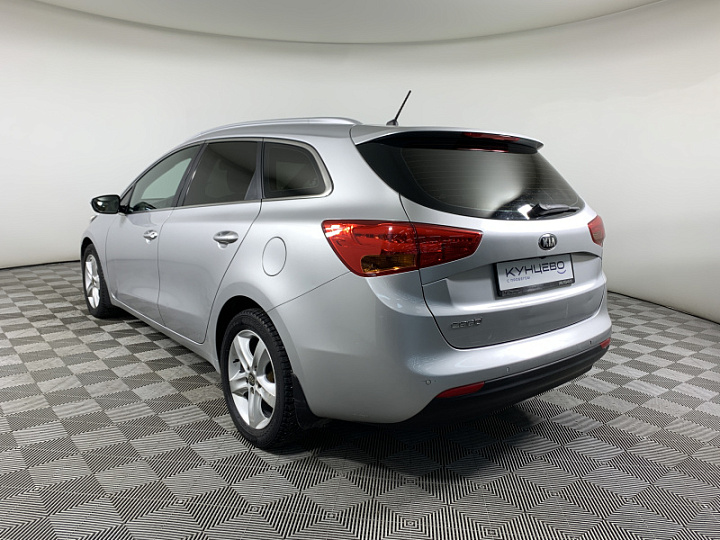 KIA Ceed 1.6, 2013 года, Автоматическая, Серебристый