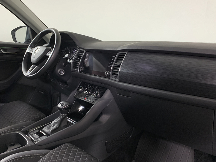 SKODA Kodiaq 1.4, 2019 года, Робот, СЕРЫЙ