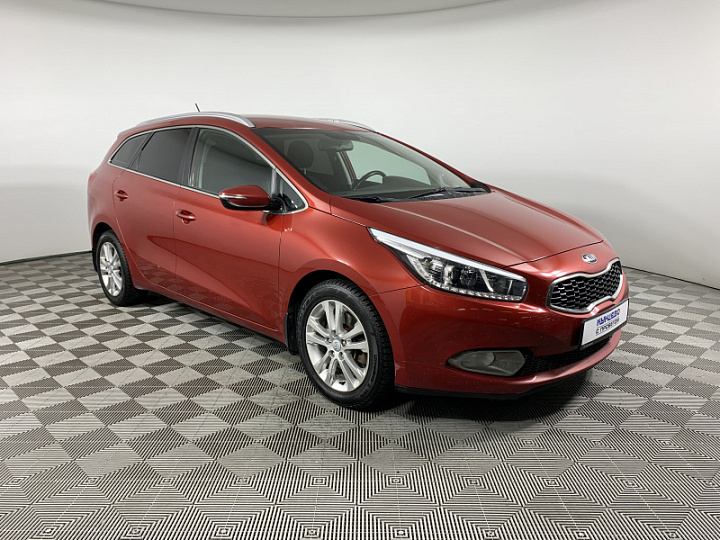 KIA Ceed 1.6, 2013 года, Автоматическая, КРАСНЫЙ