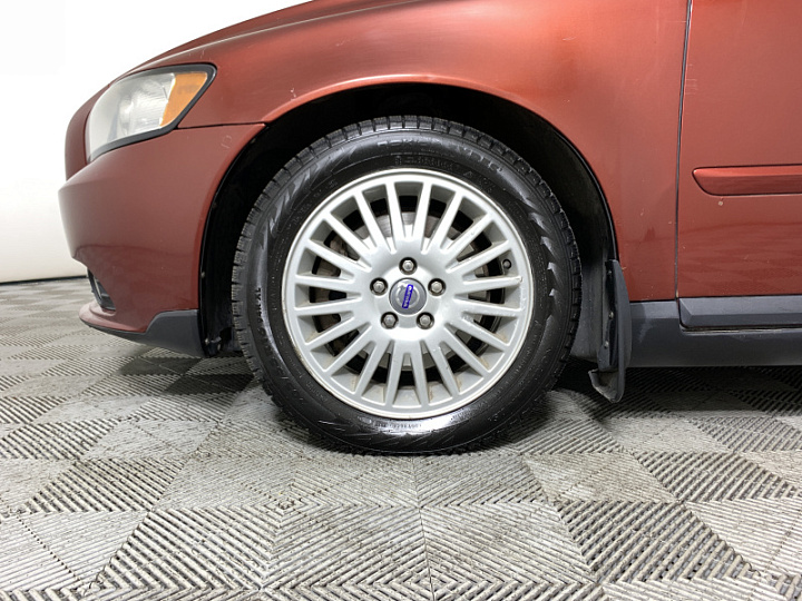 VOLVO S40 2.4, 2009 года, Автоматическая, КРАСНЫЙ