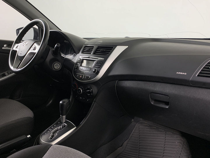 HYUNDAI Solaris 1.4, 2013 года, Автоматическая, Черно-Серый