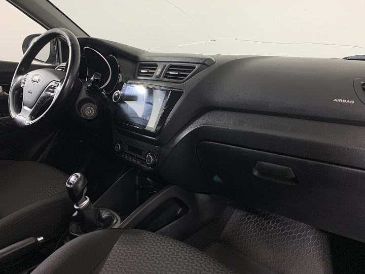 KIA Rio 1.6, 2016 года, Механика, КОРИЧНЕВЫЙ