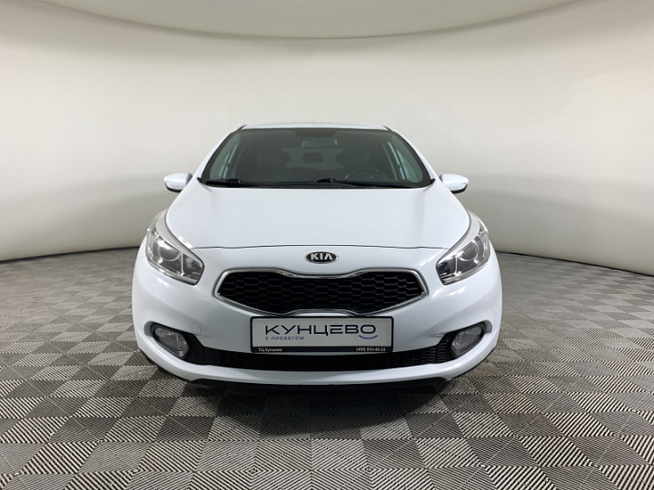 KIA Ceed 1.6, 2013 года, Механика, БЕЛЫЙ