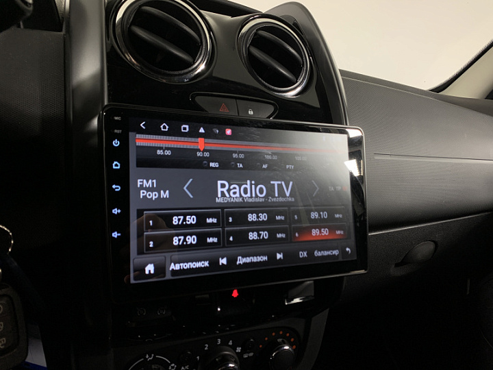 RENAULT Duster 2, 2018 года, Автоматическая, Серебристо-желтый