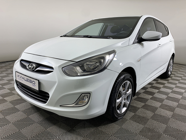 HYUNDAI Solaris 1.6, 2011 года, Автоматическая, БЕЛЫЙ