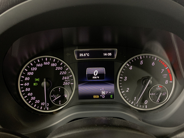 MERCEDES-BENZ A-Класс 1.6, 2013 года, Автоматическая, ЧЕРНЫЙ