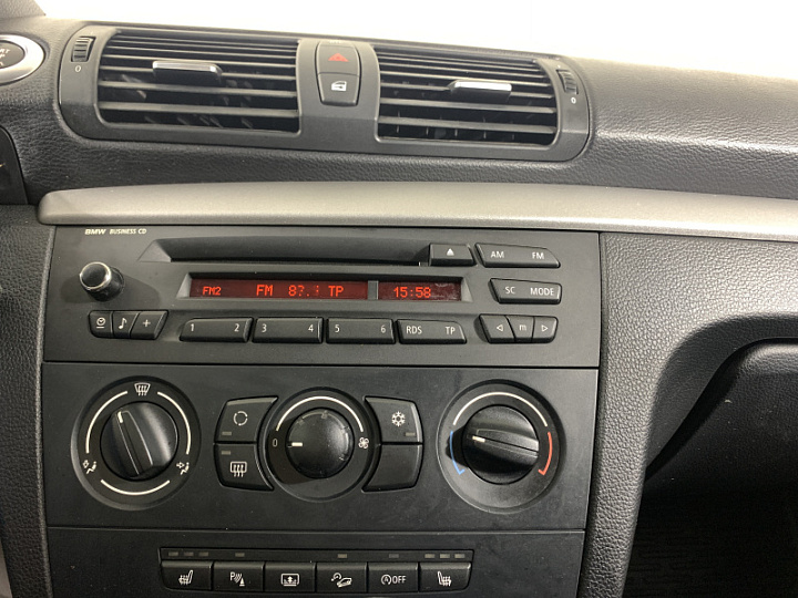 BMW 1 серии 1.6, 2008 года, Автоматическая, ЧЕРНЫЙ