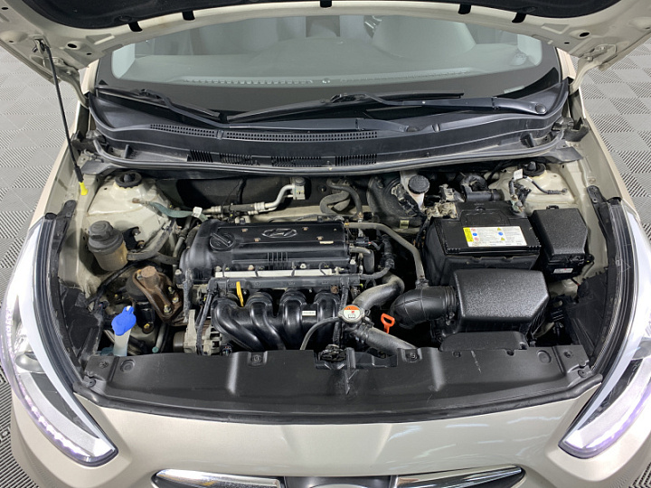 HYUNDAI Solaris 1.6, 2014 года, Автоматическая, Бежево-серый