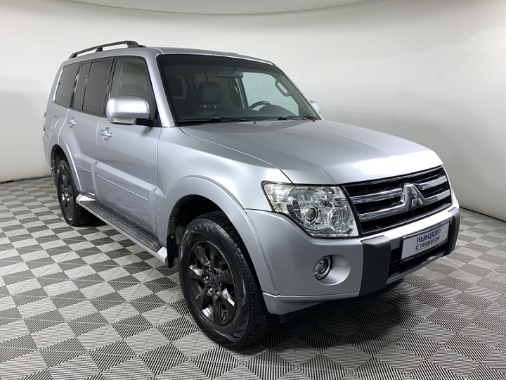 MITSUBISHI Pajero 3, 2011 года, Автоматическая, Серебристый