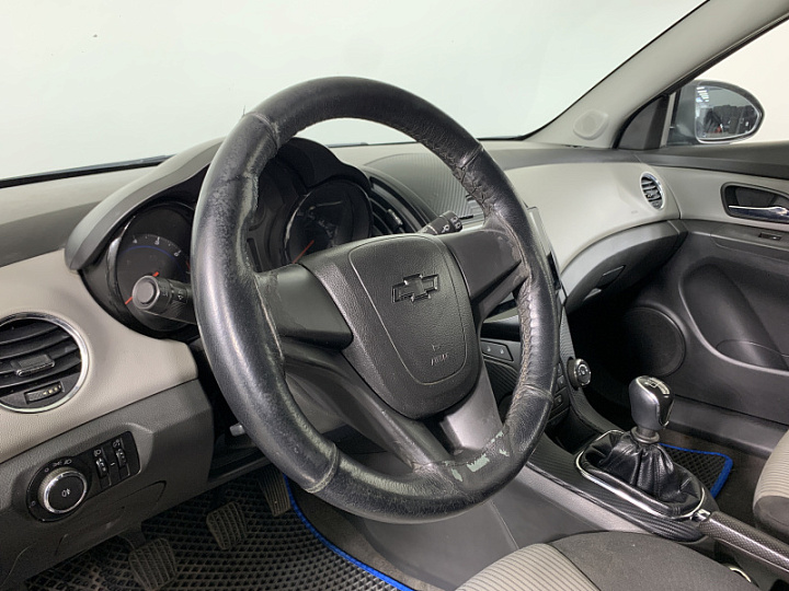 CHEVROLET Cruze 1.6, 2012 года, Механика, Черный металлик