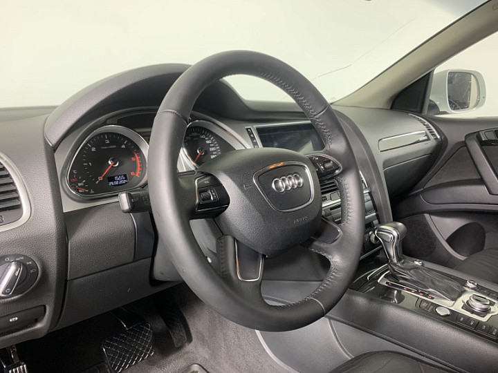 AUDI Q7 3, 2012 года, Автоматическая, БЕЛЫЙ