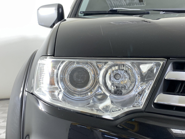 Mitsubishi Pajero Sport 3, 2015 года, Автоматическая, Черный