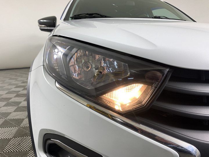 Lada Granta 1.6, 2023 года, Механика, БЕЛЫЙ