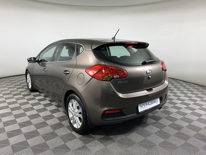 KIA Ceed 1.6, 2013 года, Автоматическая, КОРИЧНЕВЫЙ