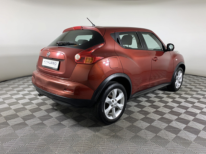 Nissan Juke 1.6, 2012 года, Вариатор, Не определен