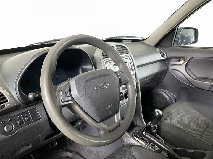 CHERY Tiggo (T11) 1.6, 2013 года, Механика, Серебристый
