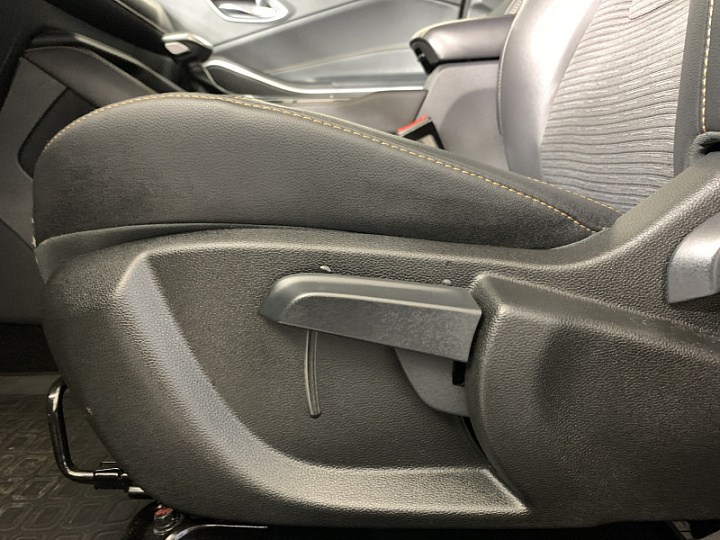 МОСКВИЧ 3 1.5, 2023 года, Вариатор, СЕРЫЙ