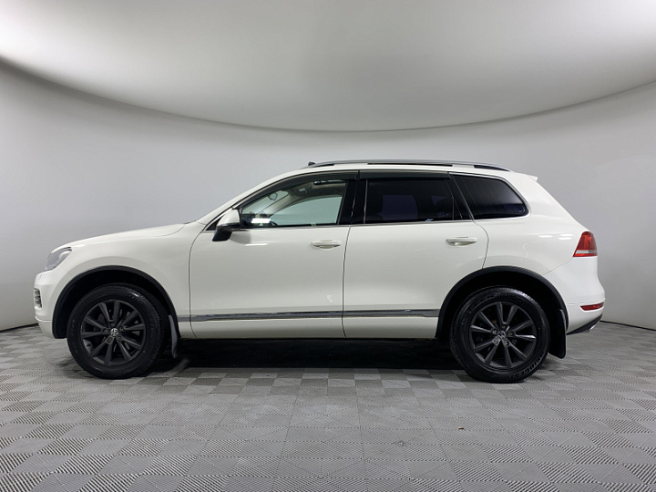 VOLKSWAGEN Touareg 3.6, 2011 года, Автоматическая, БЕЛЫЙ