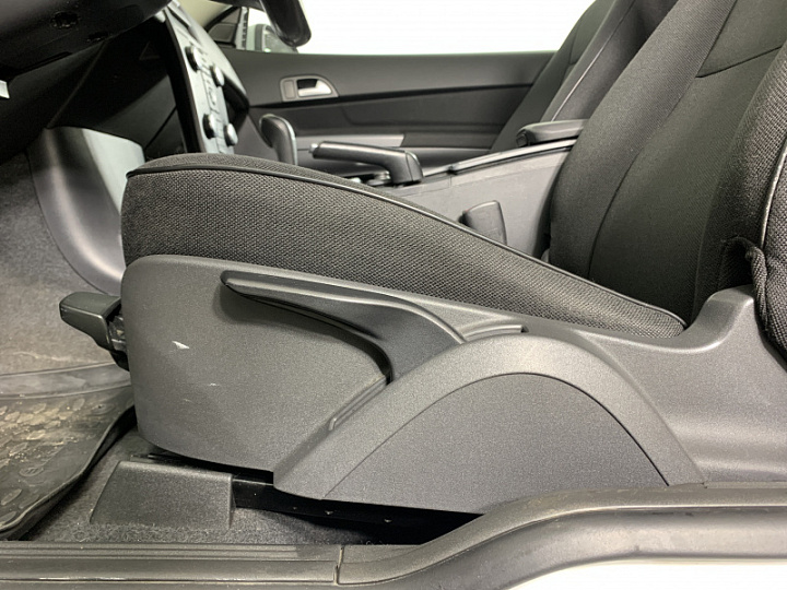 VOLVO C30 2, 2011 года, Автоматическая, БЕЛЫЙ