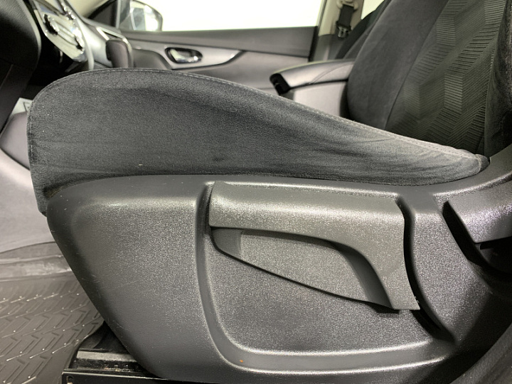 NISSAN X-Trail 2, 2015 года, Вариатор, Серебристый