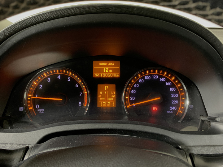 TOYOTA Avensis 1.8, 2011 года, Вариатор, СЕРЫЙ