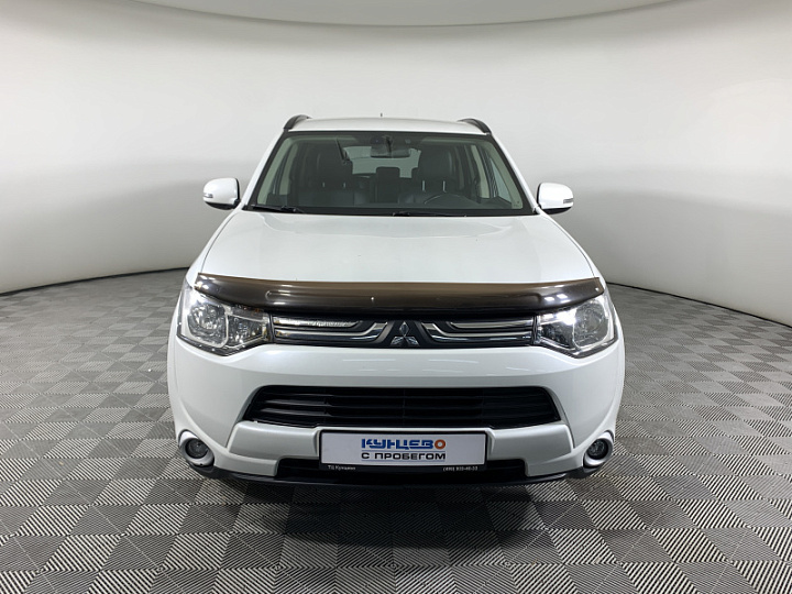 MITSUBISHI Outlander 2.4, 2013 года, Вариатор, БЕЛЫЙ