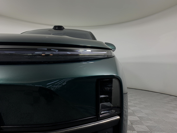 Li Auto L9 1.5, 2023 года, Автоматическая, ЗЕЛЕНЫЙ