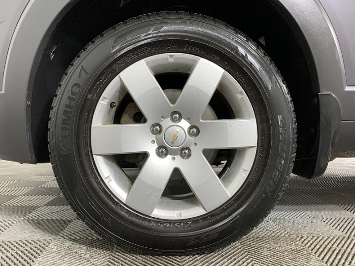CHEVROLET Captiva 2.4, 2013 года, Автоматическая, СЕРЫЙ