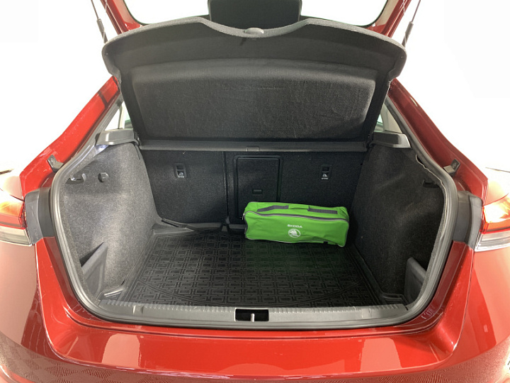 SKODA Rapid 1.6, 2020 года, Автоматическая, КРАСНЫЙ