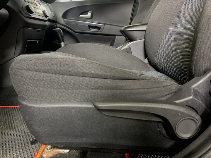 KIA Ceed 1.6, 2008 года, Автоматическая, БЕЖЕВЫЙ