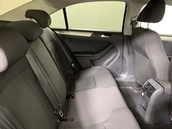 VOLKSWAGEN Jetta 1.6, 2016 года, Механика, ЧЕРНЫЙ