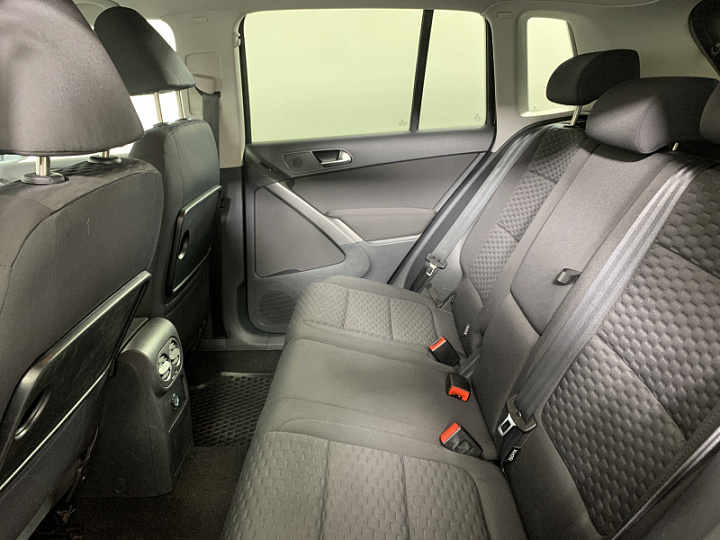 VOLKSWAGEN Tiguan 2, 2009 года, Автоматическая, ЧЕРНЫЙ