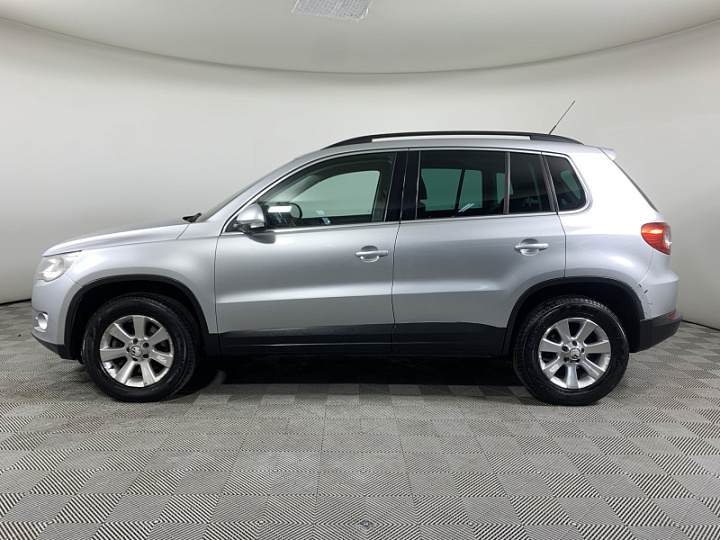 VOLKSWAGEN Tiguan 2, 2009 года, Автоматическая, Серебристый