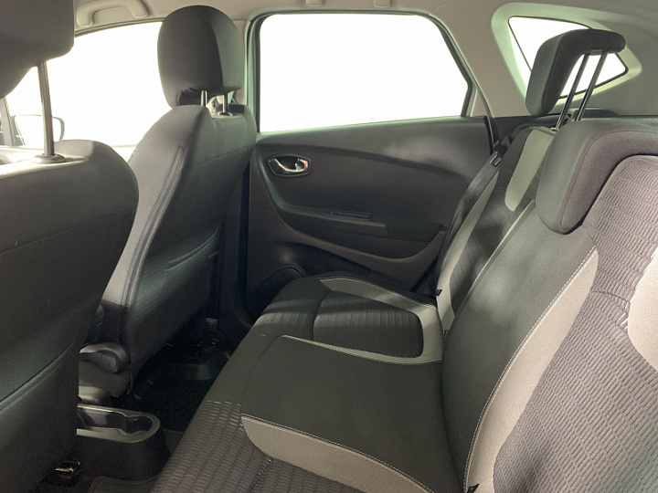 RENAULT Kaptur 1.6, 2017 года, Вариатор, СЕРЫЙ