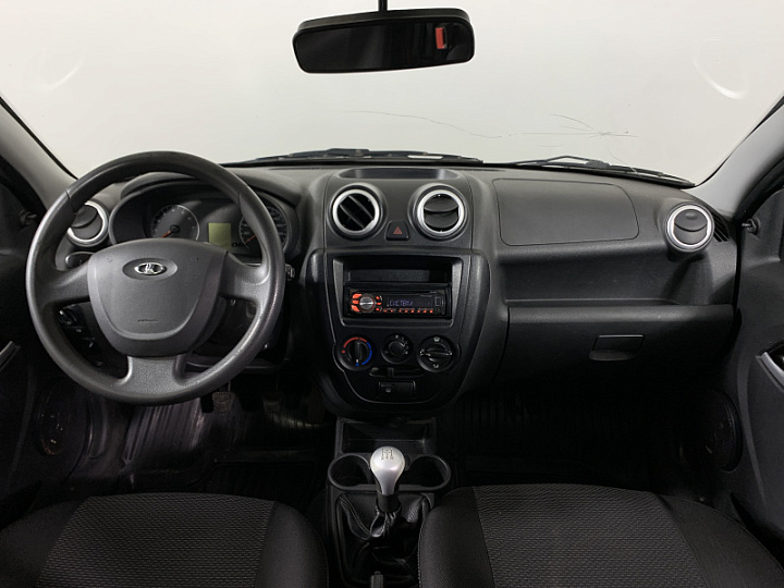 Lada Granta 1.6, 2014 года, Механика, Серебристый
