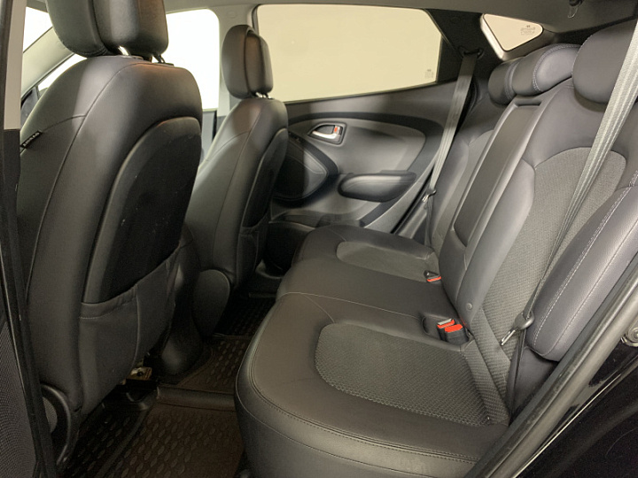HYUNDAI ix35 2, 2012 года, Автоматическая, ЧЕРНЫЙ