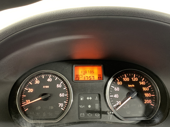 NISSAN Almera 1.6, 2015 года, Автоматическая, КРАСНЫЙ