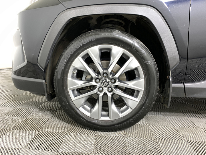 TOYOTA RAV4 2.5, 2020 года, Автоматическая, ЧЕРНЫЙ