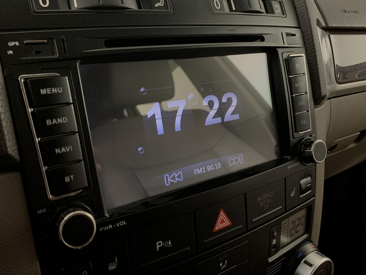 VOLKSWAGEN Touareg 3.6, 2007 года, Автоматическая, Черно-Серый