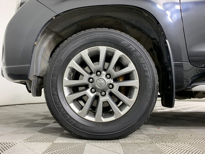 TOYOTA Land Cruiser Prado 2.8, 2017 года, Автоматическая, ЧЕРНЫЙ