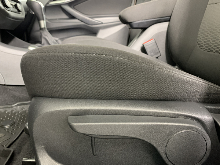 Lada Vesta 1.6, 2020 года, Вариатор, КОРИЧНЕВЫЙ