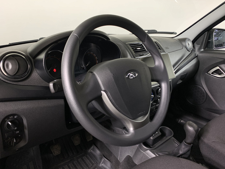 LADA (ВАЗ) Granta 1.6, 2022 года, Механика, Черный