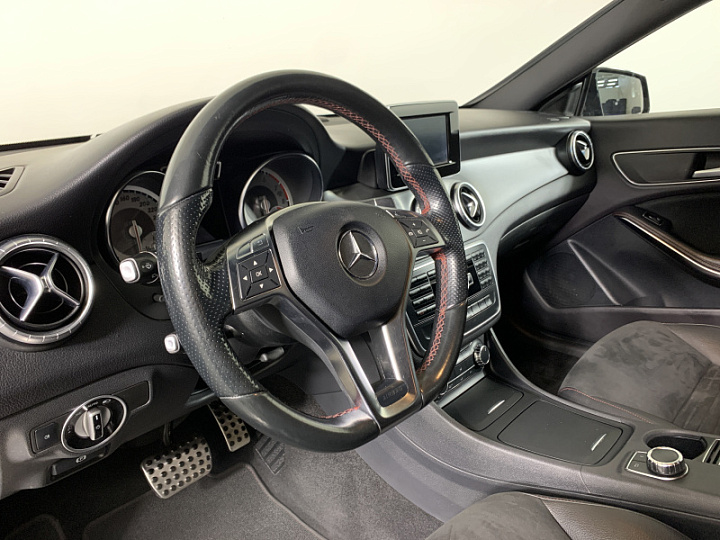 MERCEDES-BENZ CLA 1.6, 2014 года, Робот, ФИОЛЕТОВЫЙ