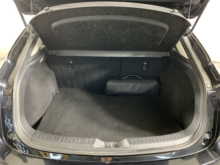 MAZDA 3 1.5, 2013 года, Автоматическая, ЧЕРНЫЙ