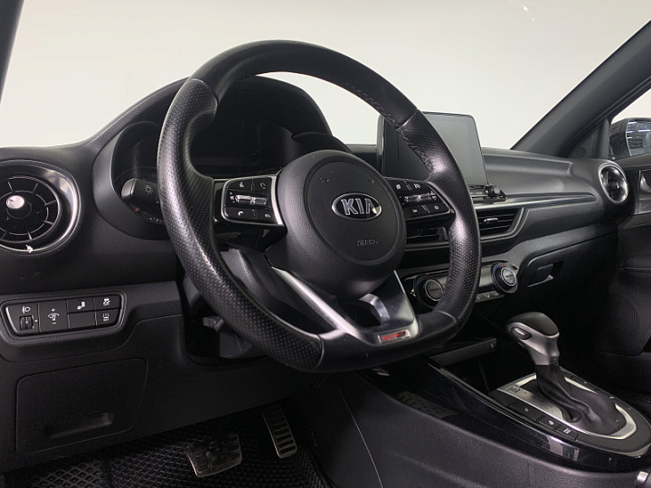 KIA Cerato 2, 2021 года, Автоматическая, БЕЛЫЙ